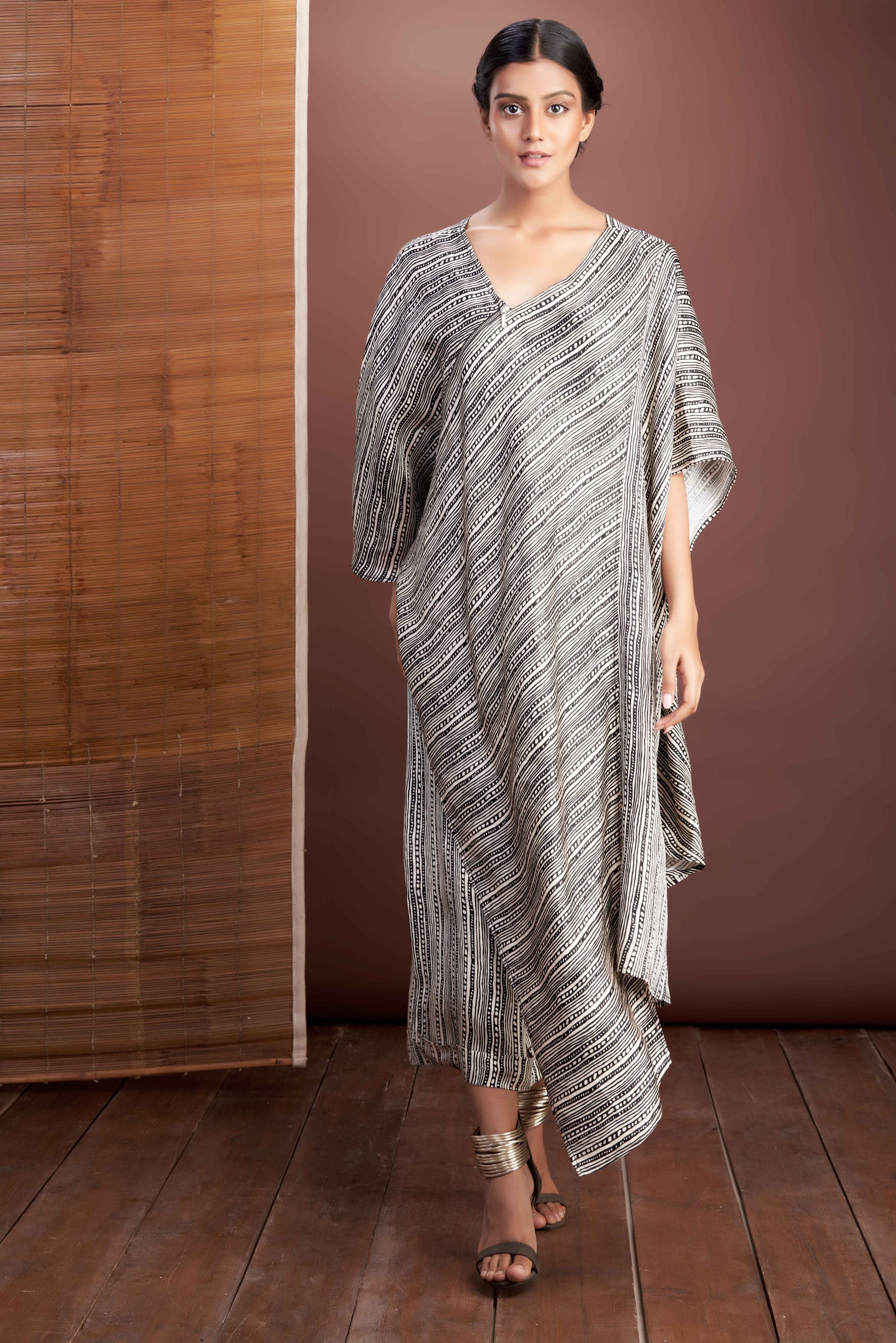 Asymmetric Long Tunic