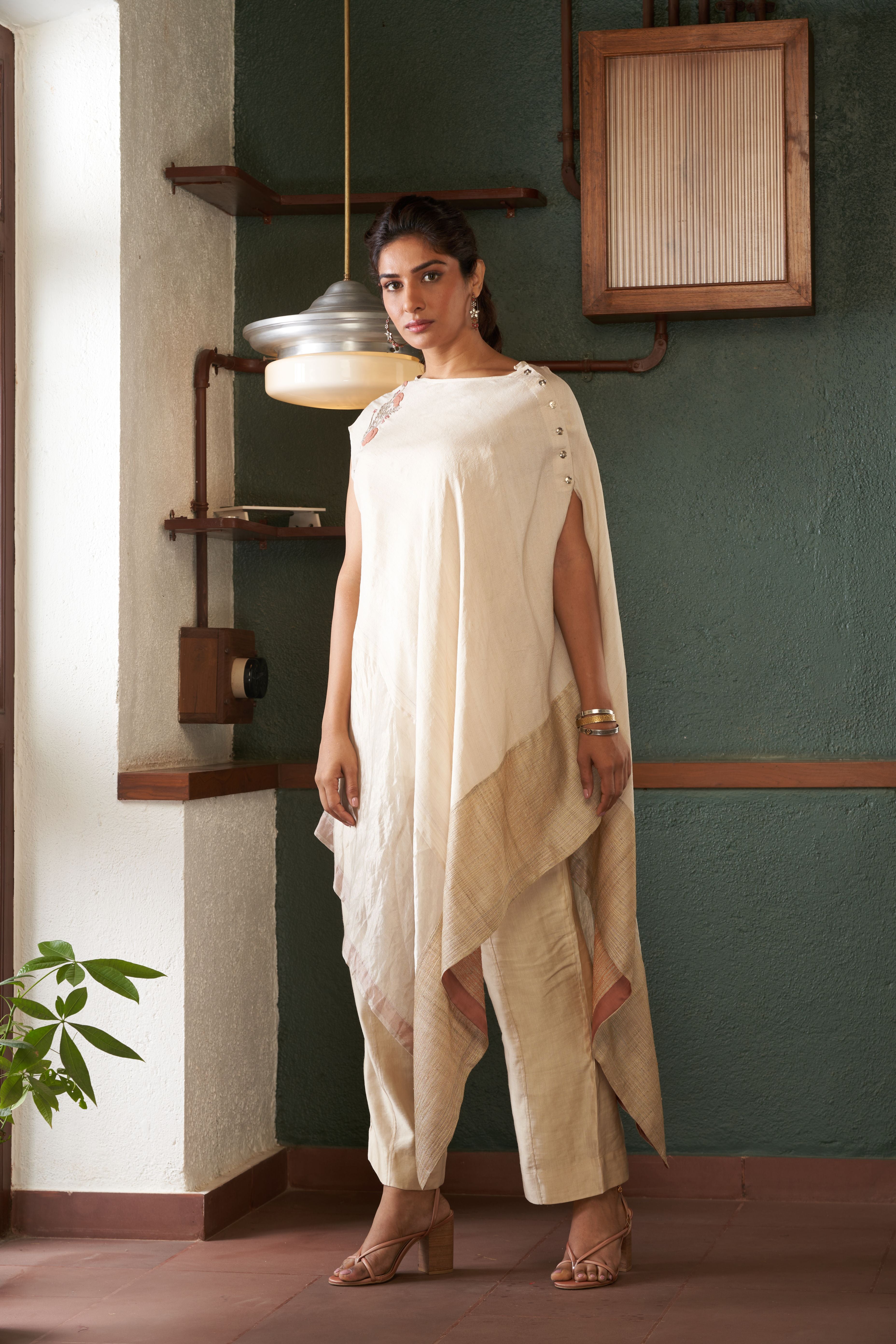 Ivory Tussar Zari Tunic Set