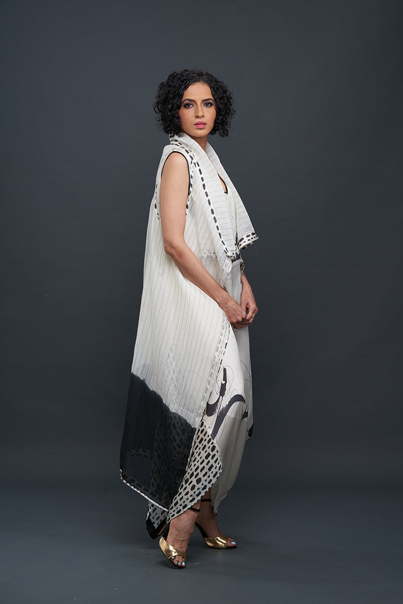 Sleevless Dress With Jacket