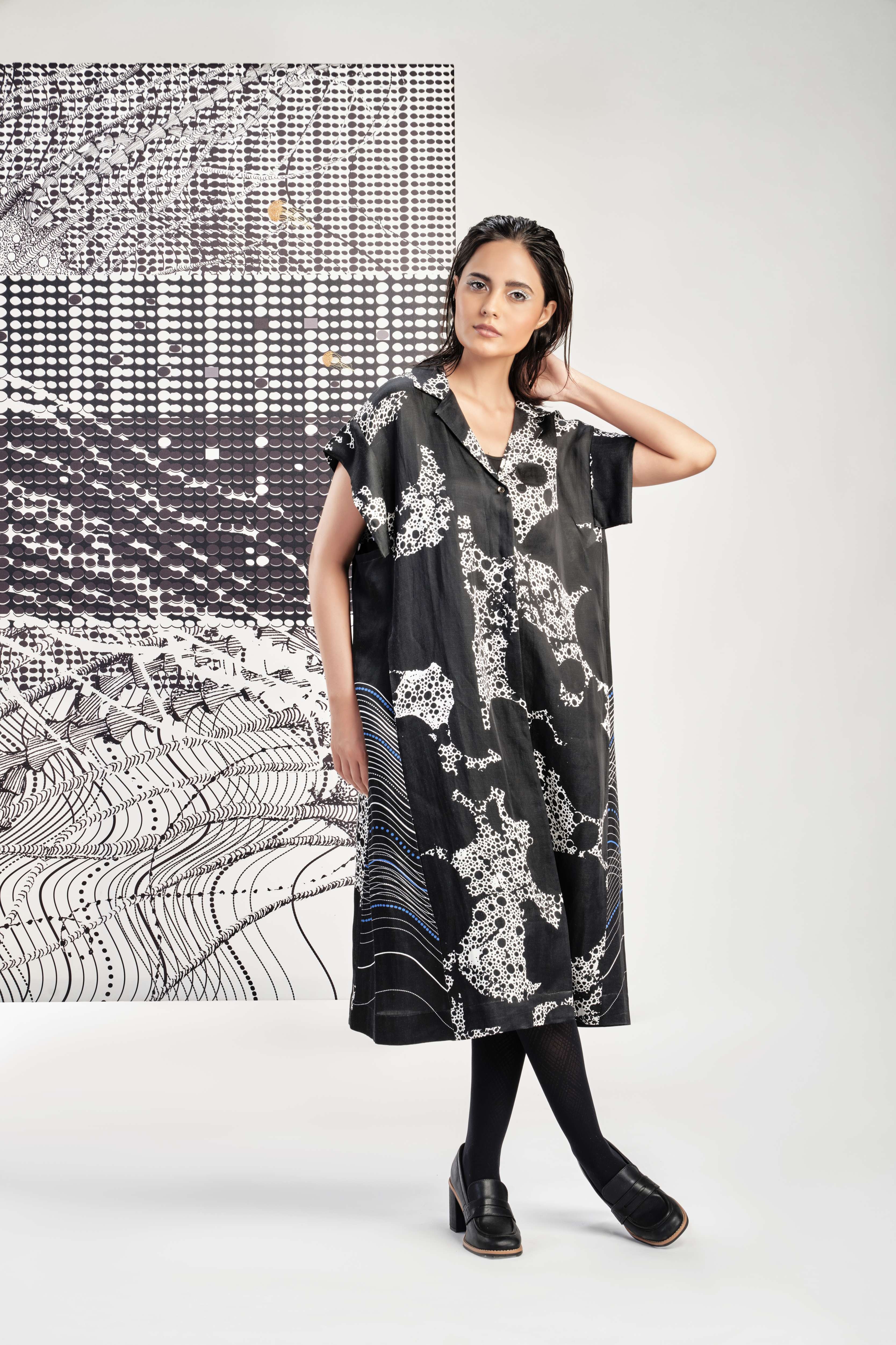 Black- Drop Shoulder Dress