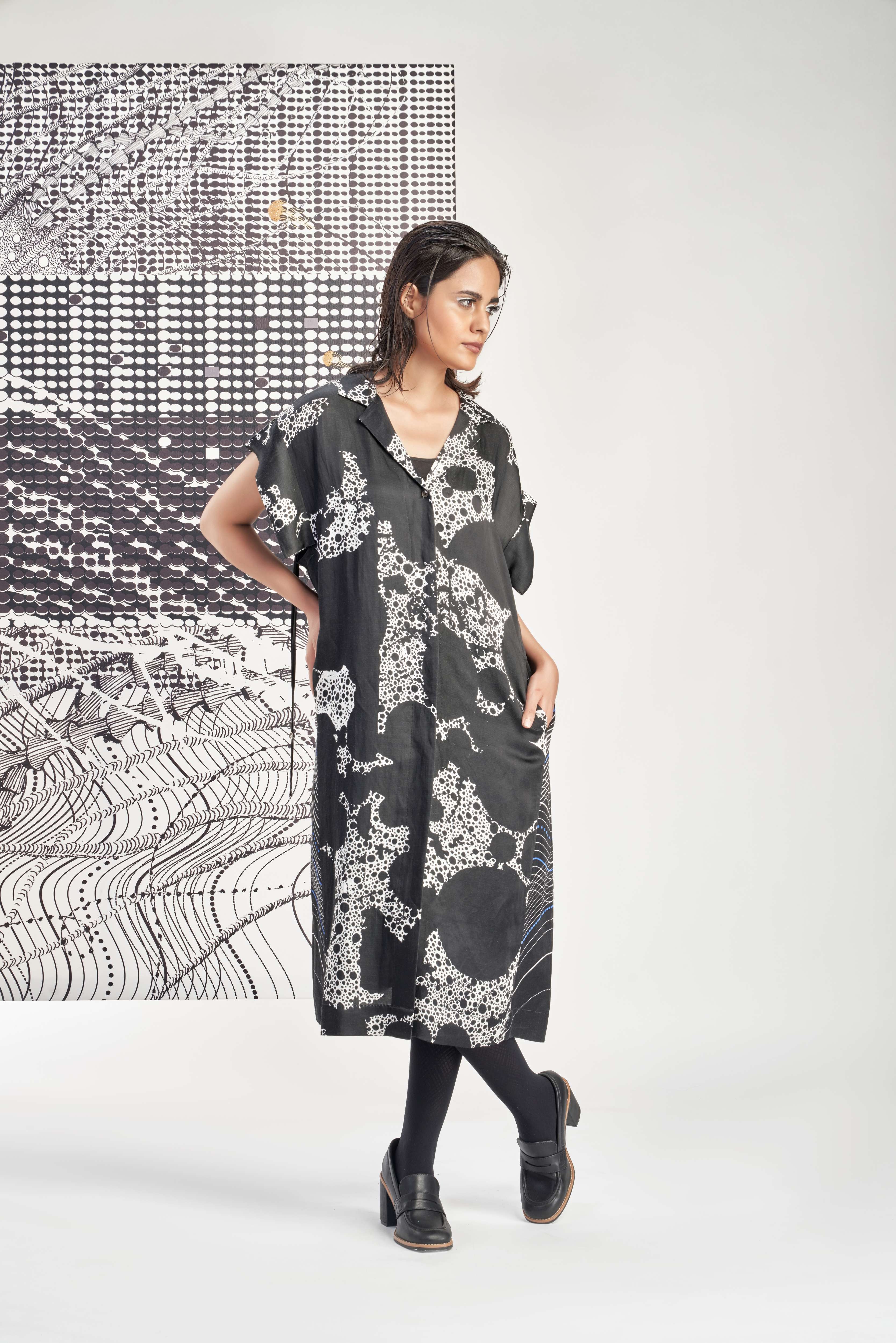 Black- Drop Shoulder Dress