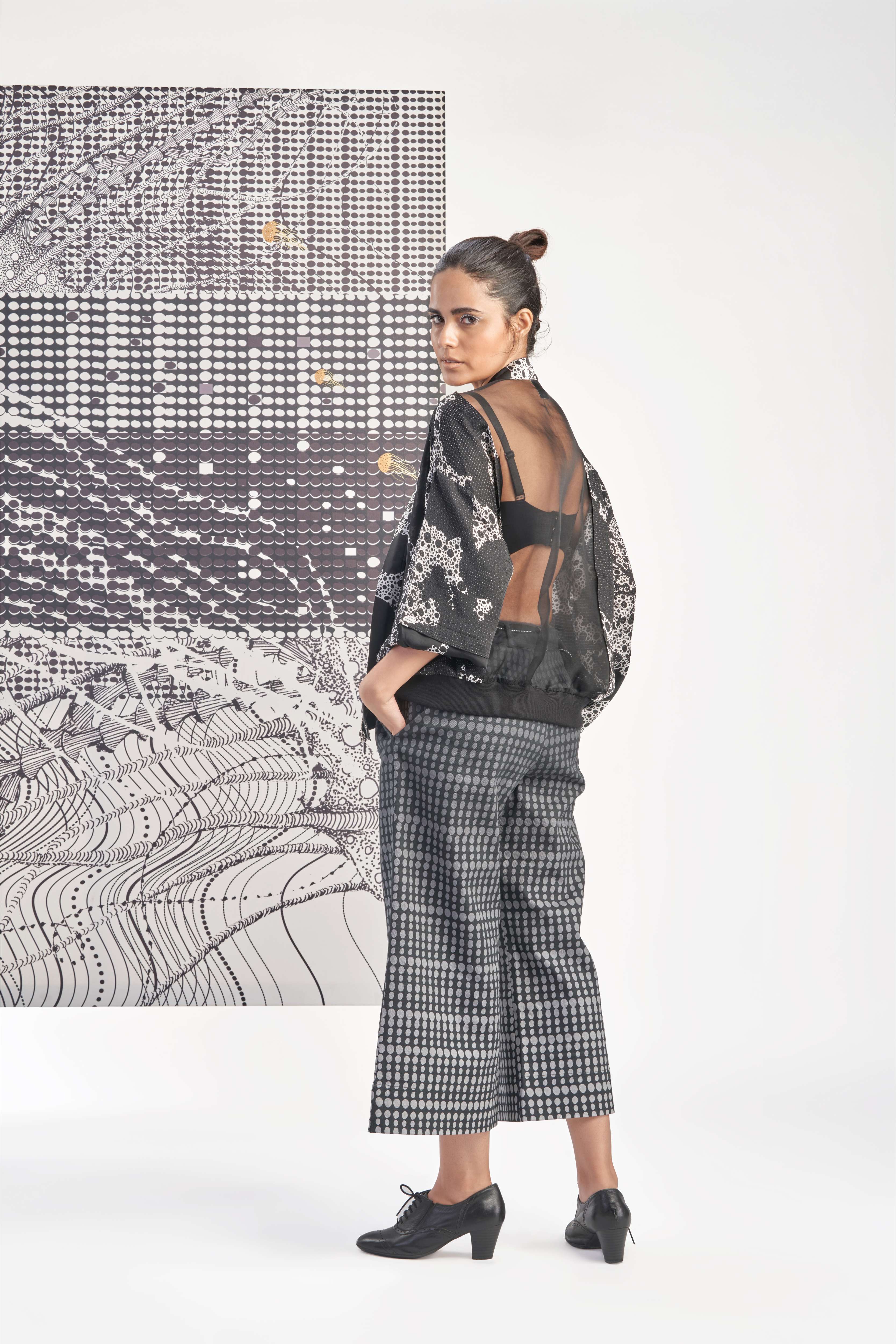 Black- Gradation  Print Culotte Pants