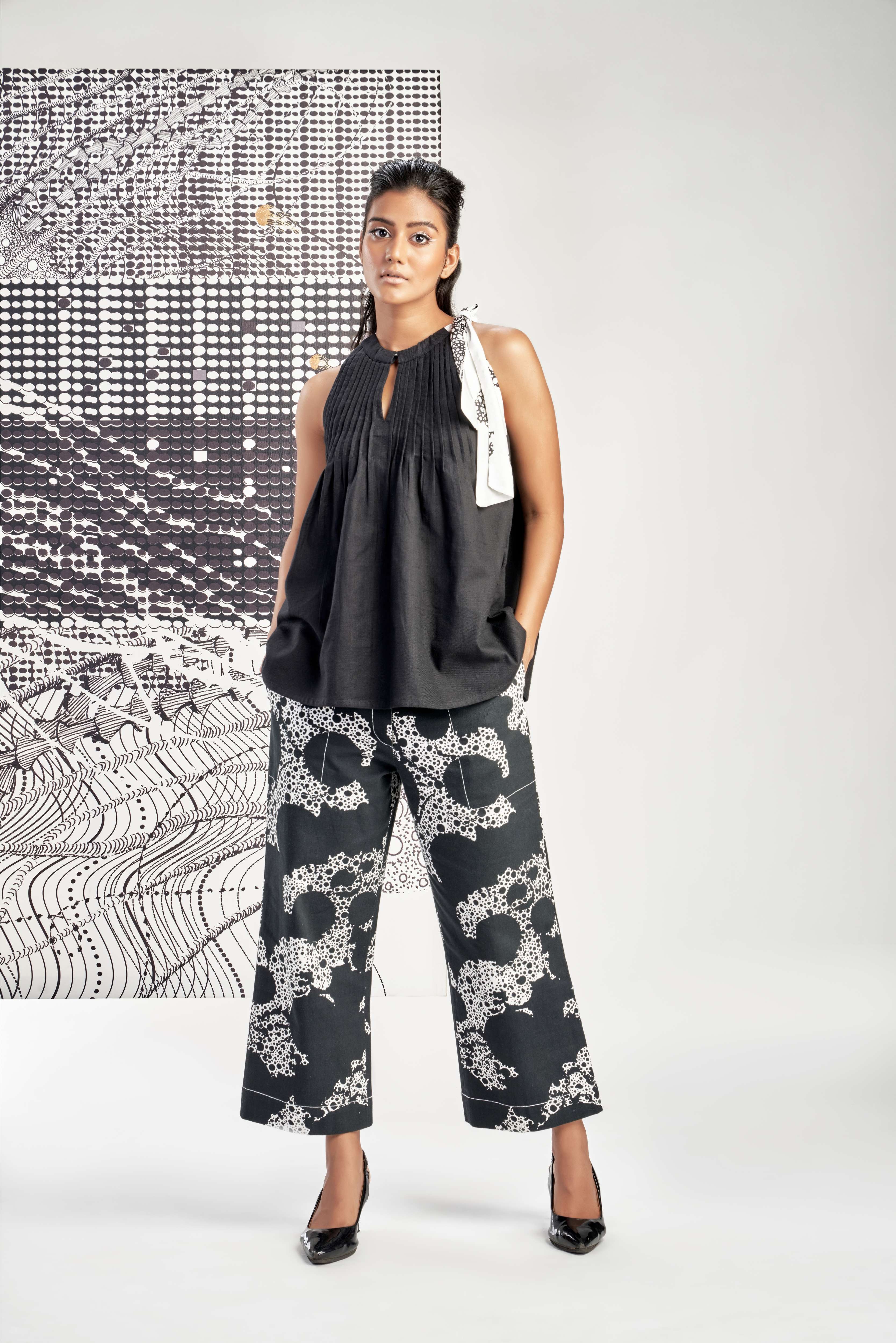 Black-  Sleeveless Pleated Top