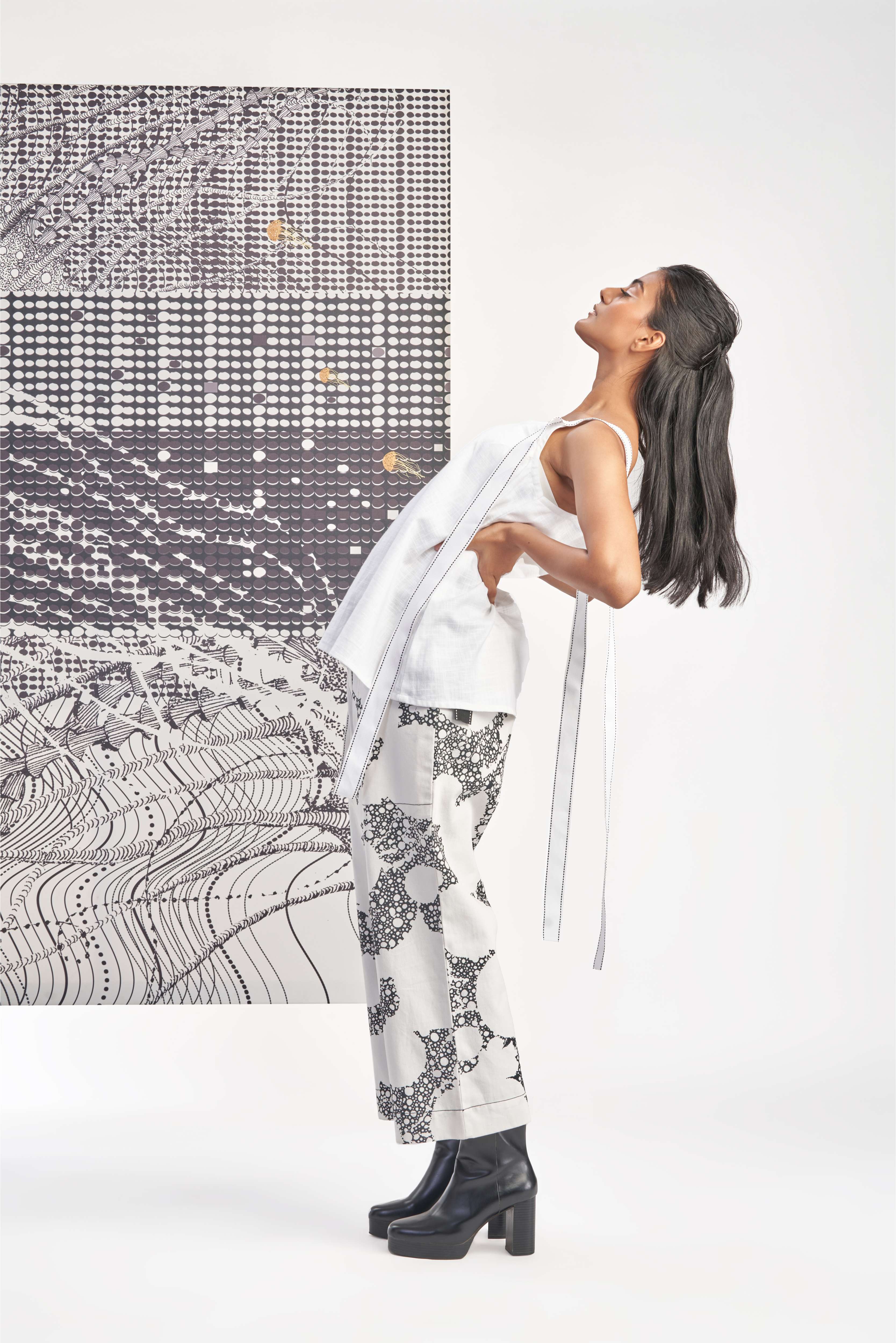 White- Sleeveless Top A-Line Top