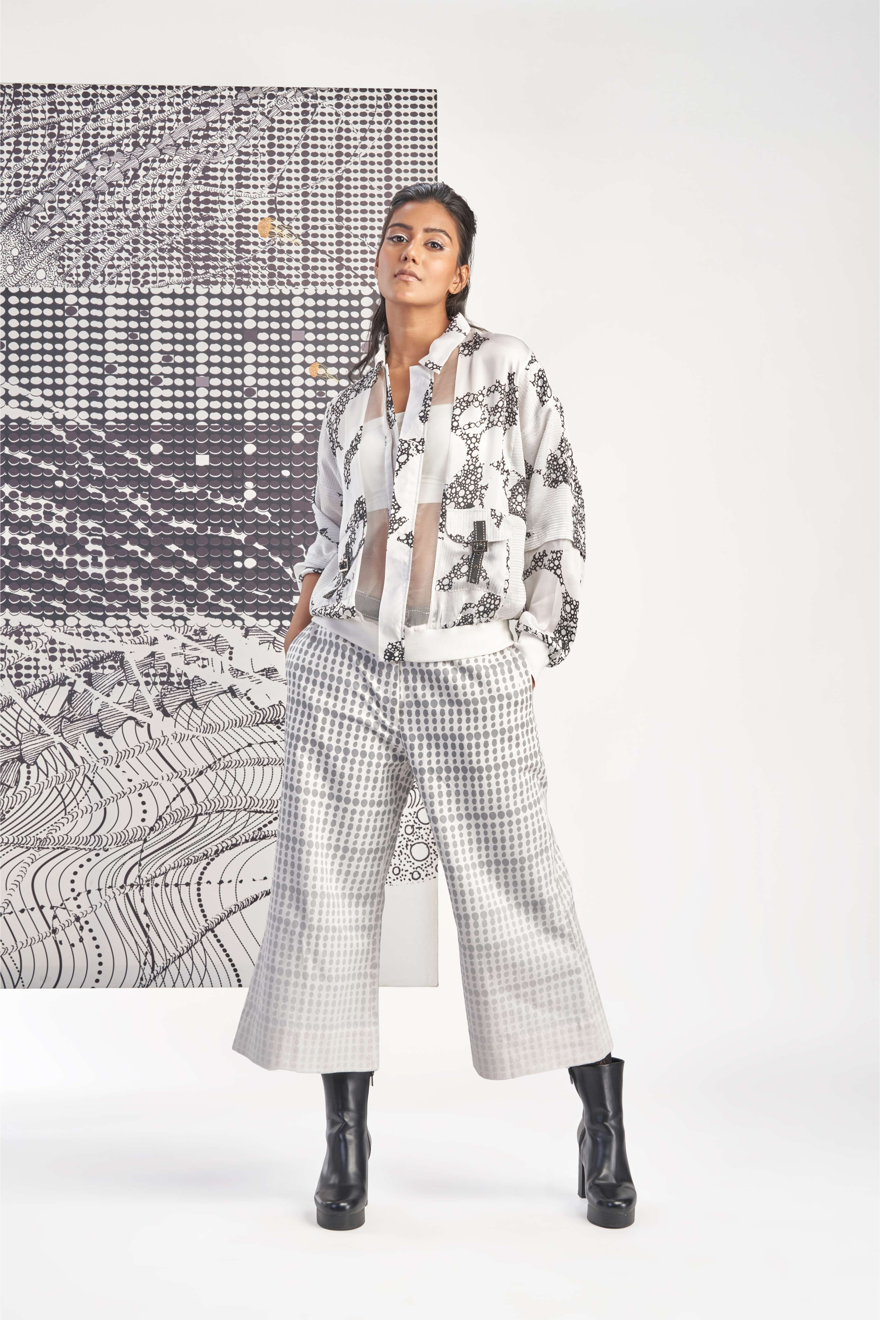 White- Gradation  Print Culotte Pants